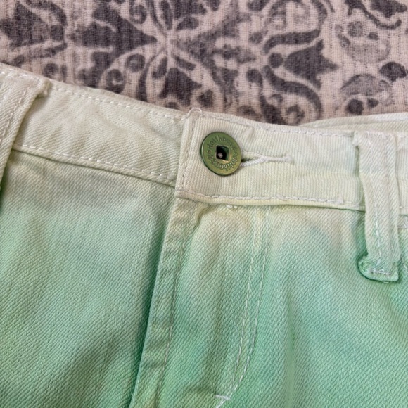 Dollhouse 2000s green ombre mini skirt - Picture 5 of 7